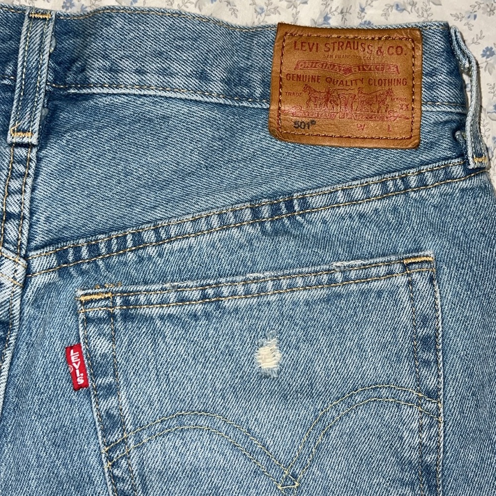 Levi's Blue Distressed Jean Shorts - Picture 3 of 5